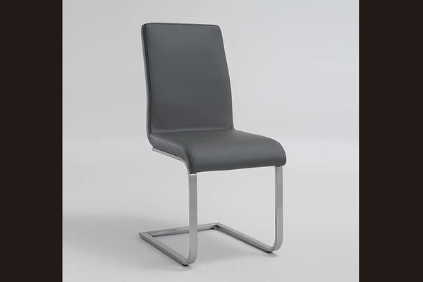 Stuhl824-1