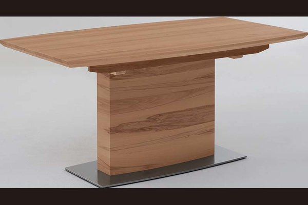 Tisch134-1